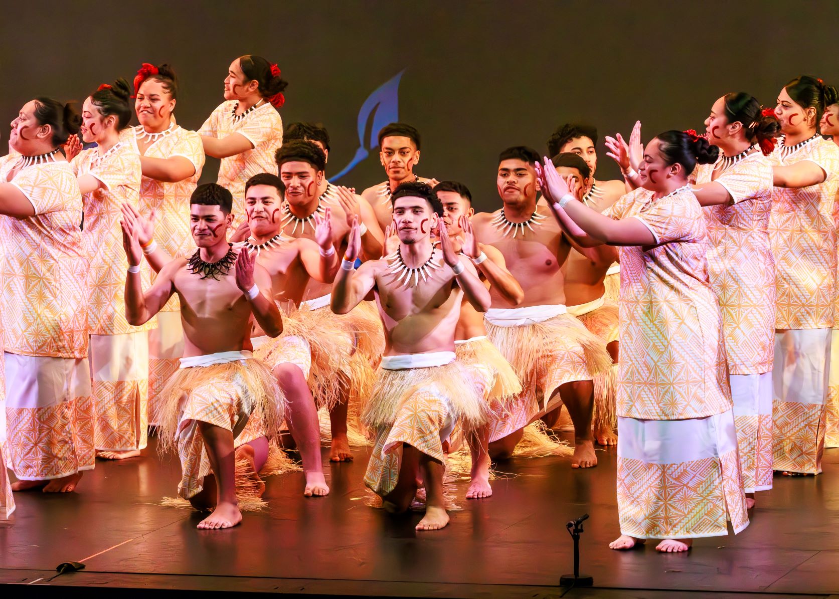 Cultivating Creative Cultures with Communities, 4Cs